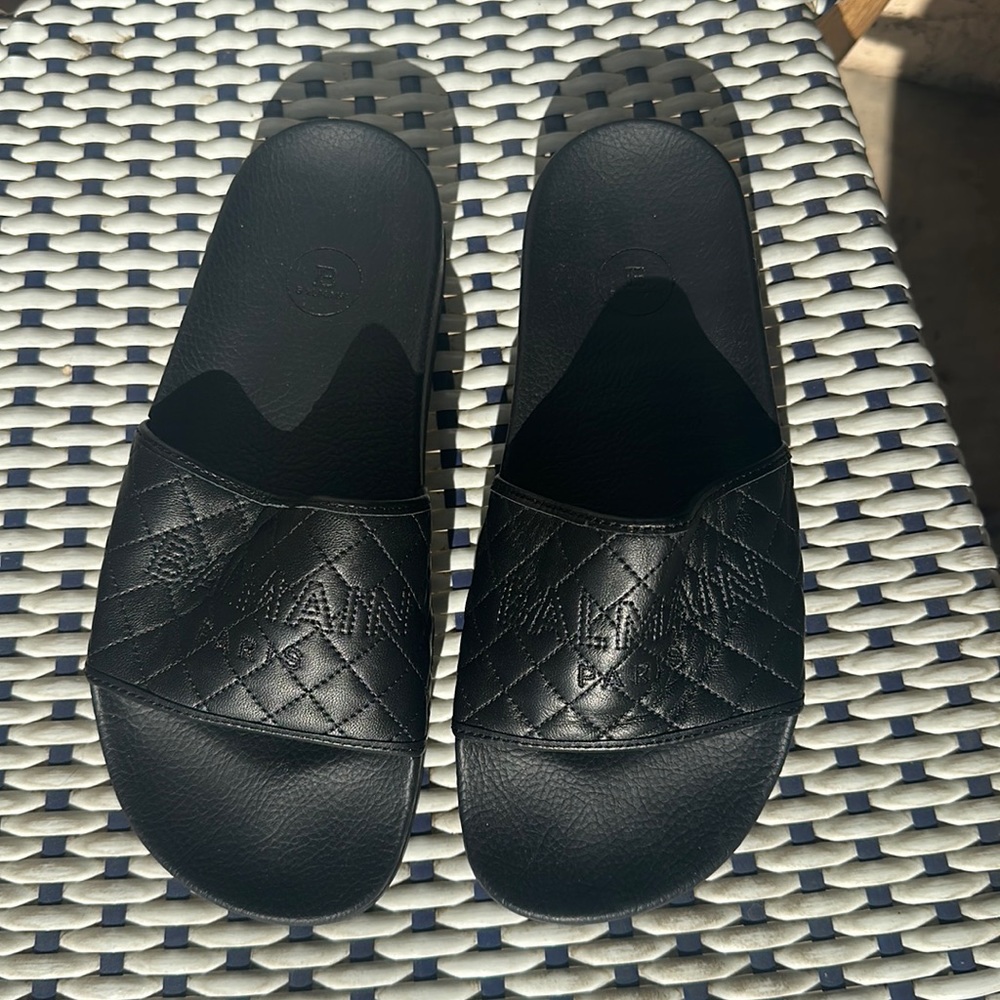 BALMAIN SLIP ON SANDALS W/ Dust Bag